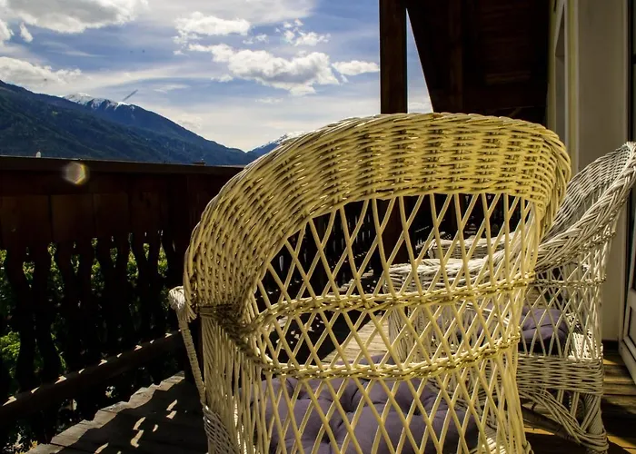 Hotell Aktiv Ötztal-Bahnhof